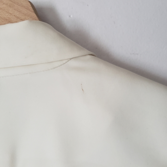 Cream Blazer - Picture 7 of 12